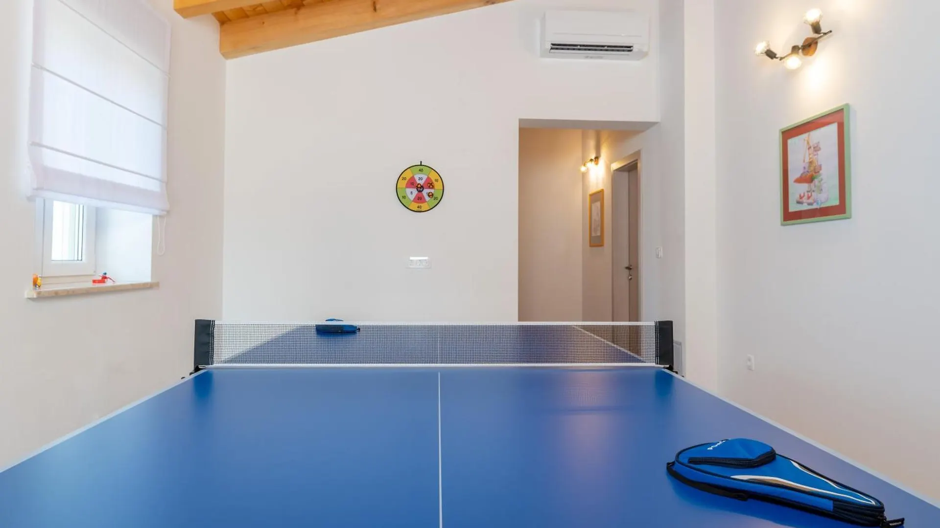 Villa Violette Mit Pool Nahe Stadtzentrum 라빈 펜션